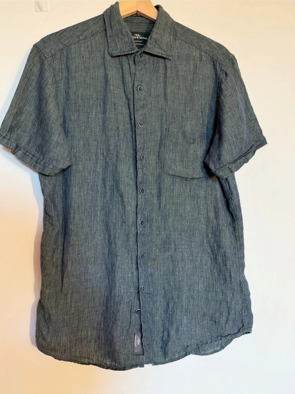 Rodd & Gunn Men’s 100% Linen Sports Fit Shirt – M